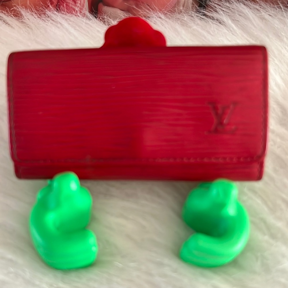 Louis Vuitton Epi Red 4 Keychain. Date Code Ca1917 - image 1